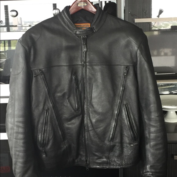 Men’s Leather Motorcycle Jacket-Worn 3x-Looks New - Picture 1 of 10